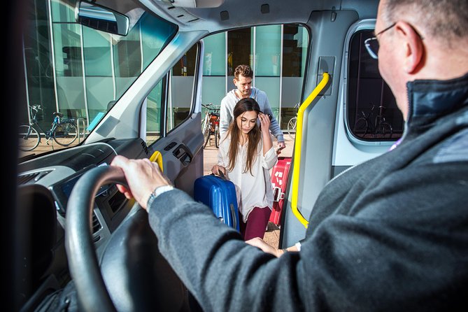Amsterdam Schiphol Airport (AMS) Round Trip transfer to Amsterdam City - Who will get the most value from it