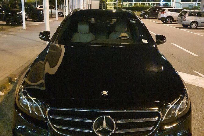 Amsterdam Schiphol Airport (AMS) to Amsterdam - Arrival Private Transfer - Late flights and the importance of clear pickup details