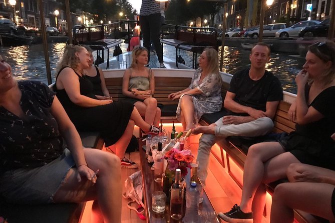 Amsterdam Small-Group Canal Cruise With Dutch Snacks and Drink - Meeting Captain Sebi at Keizersgracht