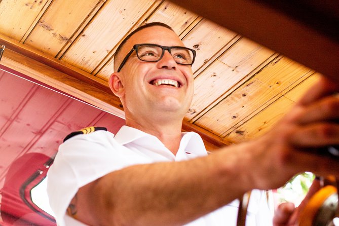 Amsterdam Small-Group Canal Cruise With Dutch Snacks and Drink - The Amstel River and the Red Light District