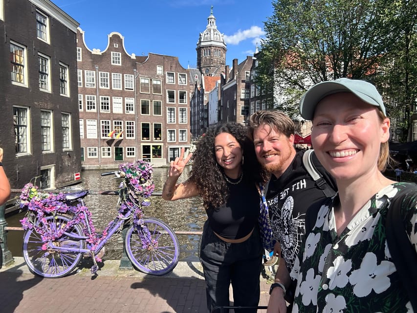Amsterdam: small group tour: History, humor & hidden gems - Red Light District and Burgwallen Oude Zijde