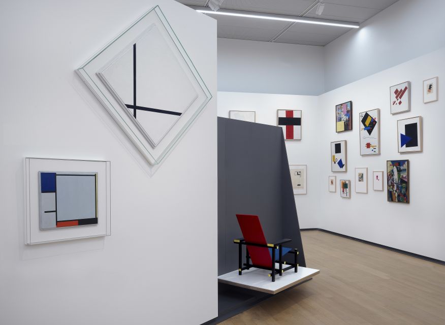 Amsterdam: Stedelijk Museum and 1-Hour Canal Cruise - Who will enjoy this experience most?