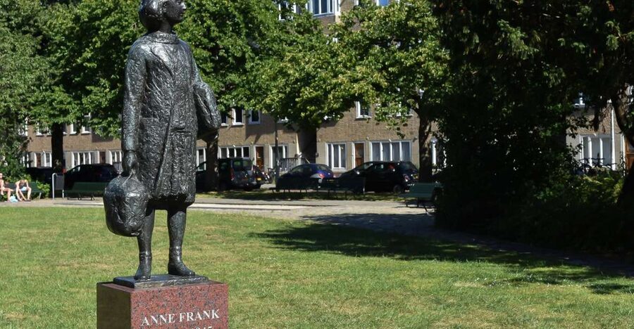 Amsterdam: The Life of Anne Frank Walking Tour - Anne Frank’s Amsterdam story begins at Merwedeplein