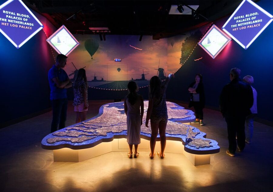 Amsterdam: This is Holland 5D Flight Experience Entry Ticket - Is it good for children and teenagers?