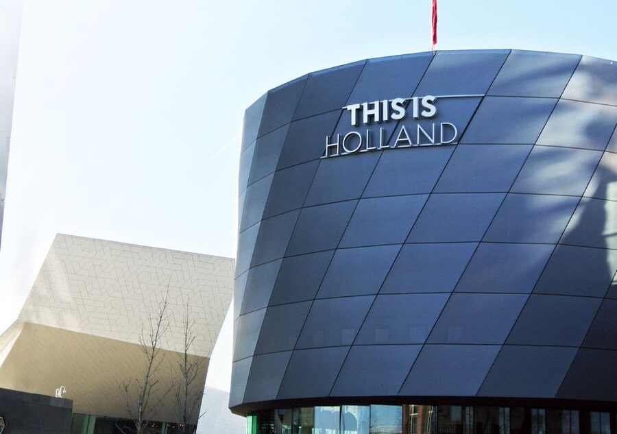 Amsterdam: This is Holland 5D Flight Experience Entry Ticket - The opening shows explain a country shaped by water