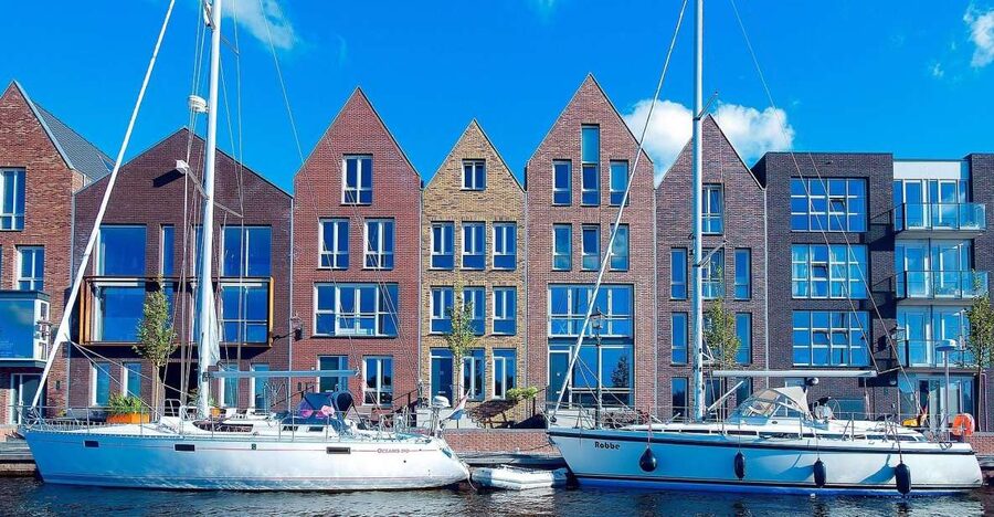 Amsterdam to Haarlem: Private Day-Trip Experience - Key points at a glance