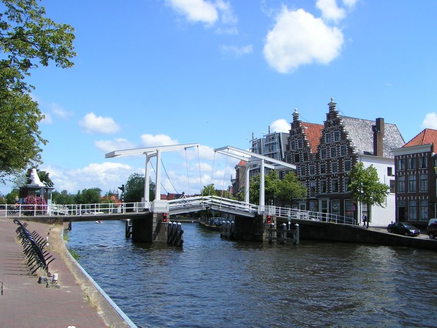 Amsterdam to Haarlem: Private Day-Trip Experience - Walking Haarlem’s old streets and quiet corners