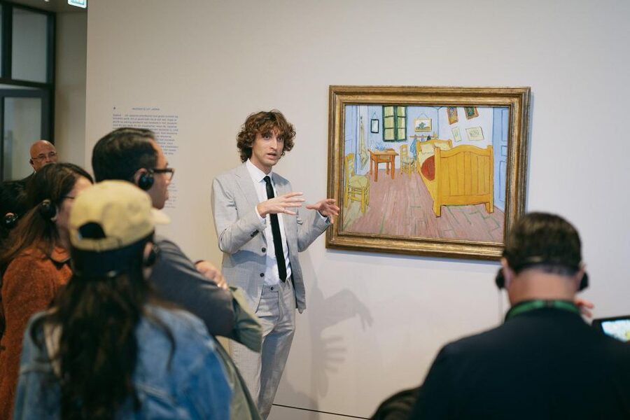Amsterdam: Van Gogh Museum Entry Ticket and Guided Tour - Why a guide changes the Van Gogh Museum