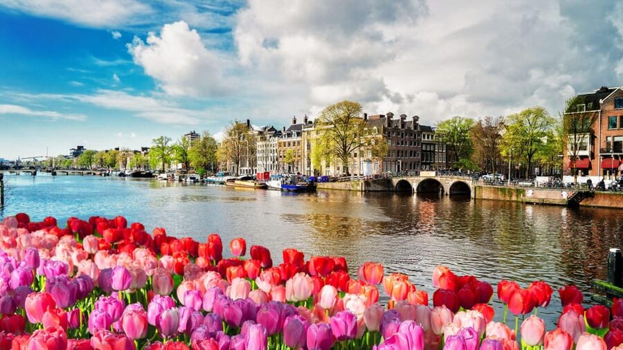 Amsterdam Walking Tour with a Local - Picking the right length from one to six hours