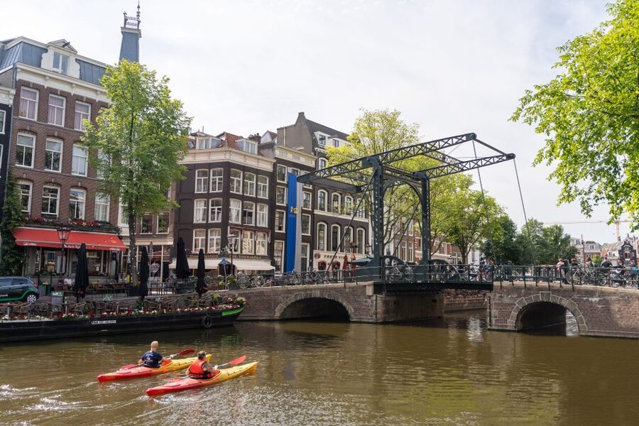 Amsterdam: Walking Tour with Dutch Pancake Lunch - Is $49 a fair price?