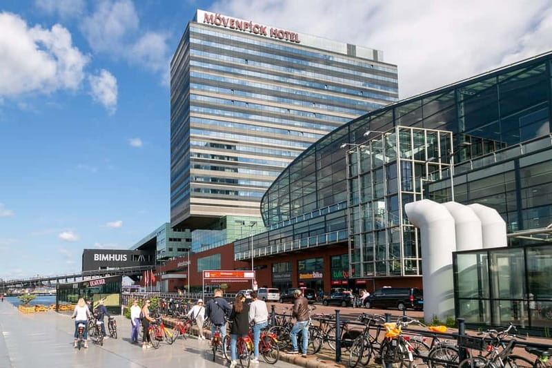 Amsterdam: Windmill, Cheese, and Countryside E-Bike Tour - Monnickendam and Zunderdorp add variety