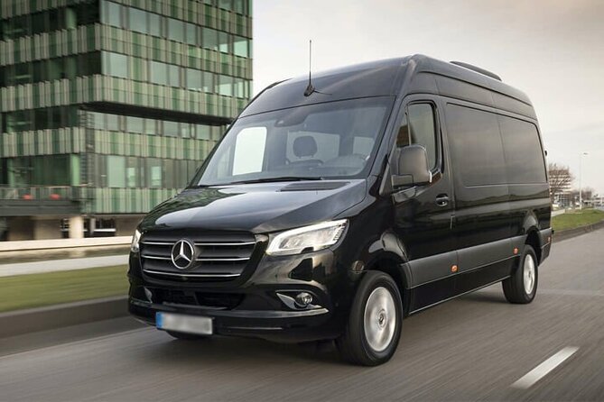 Arrival Private Transfer Amsterdam Airport to Amsterdam City Center by Minibus - Price and value for different kinds of arrivals