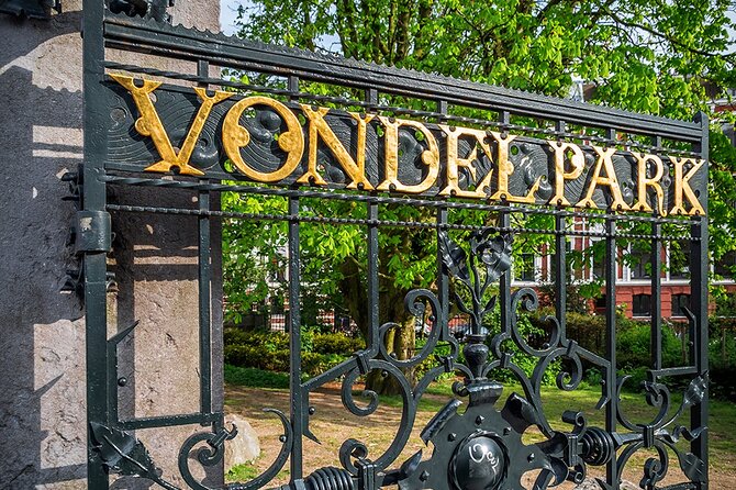 Authentic tour of Amsterdam: Jordaan, Ana Frank and Vondelpark - Canal Ring: Amsterdam’s postcard side, with useful context