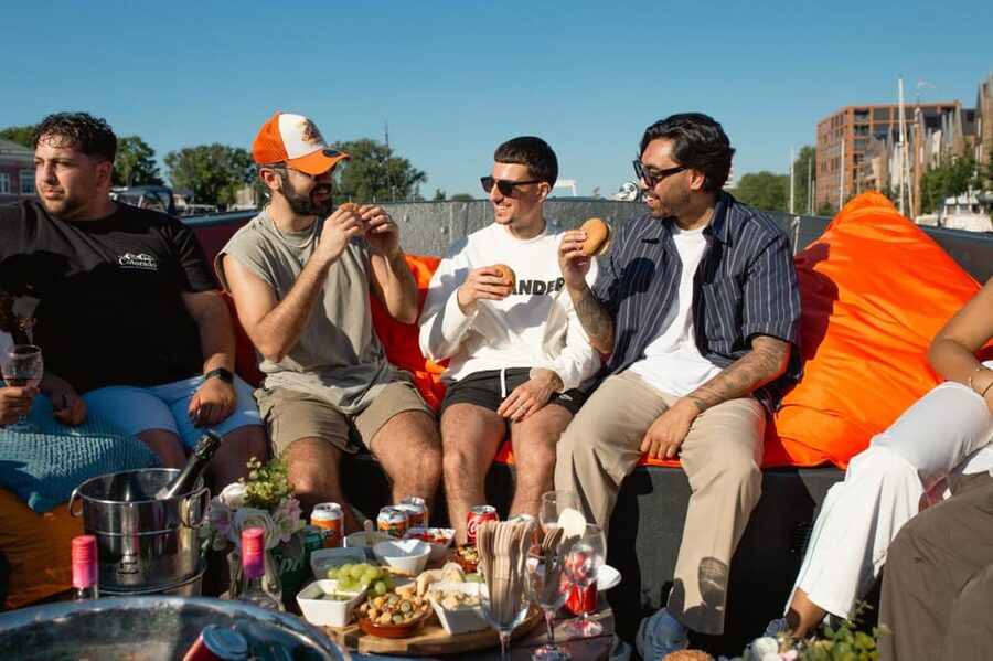 BBQ on Board Haarlem Cruise - Meeting the boat at Nieuwegracht 80
