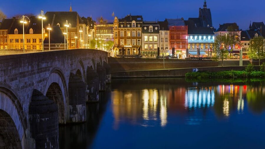 Best of Maastricht: Private Walking Tour with a Local - St. Servatius Basilica and Vrijthof Square