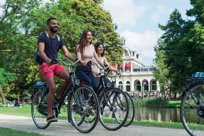 Bike Rental in Amsterdam - Why a rental bike fits Amsterdam so well
