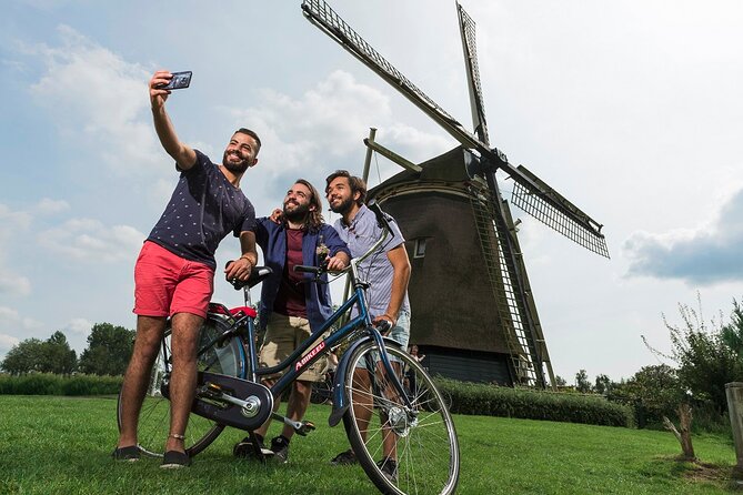 Bike Rental in Amsterdam - A sensible first ride through central Amsterdam