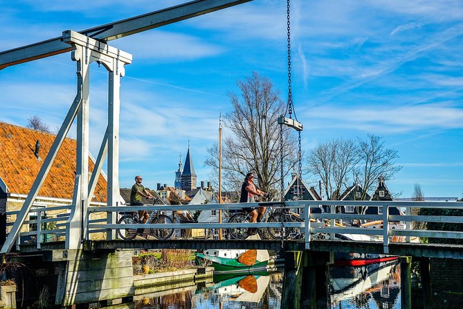 Bike rental Volendam - Explore the Countryside of Amsterdam - What the bicycle service is like