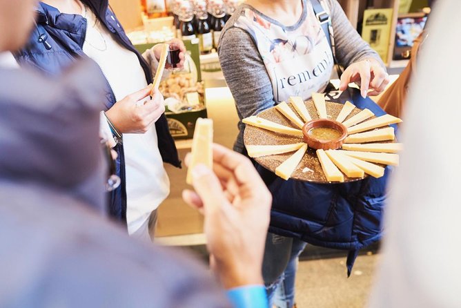 Biking Rotterdam Food Tour with Local Guide - Key details before you book