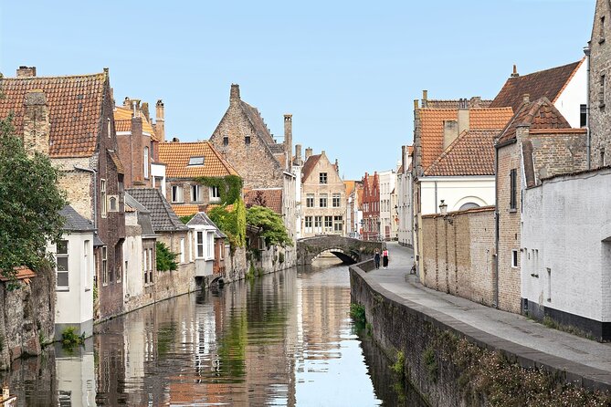 Bruges Tour from Amsterdam - The Amsterdam meeting point and early start