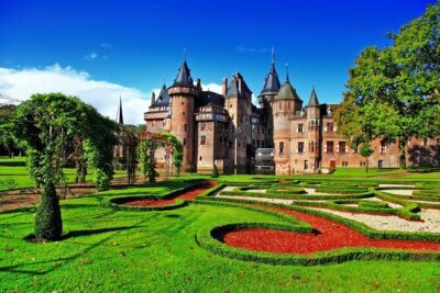 Castle De Haar Small-Group Tour from Amsterdam
