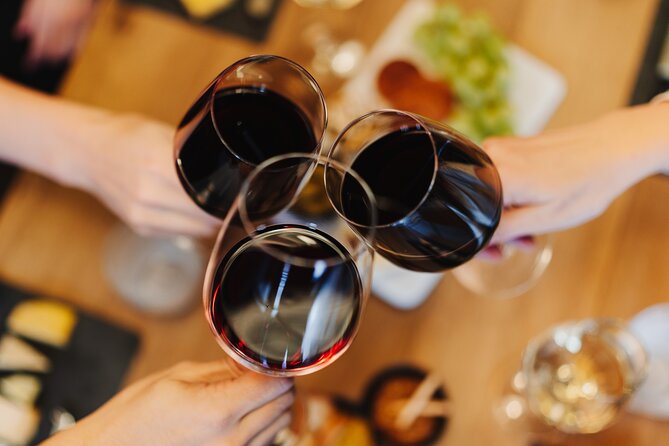 Cheese and Wine tasting in Amsterdam - Key points