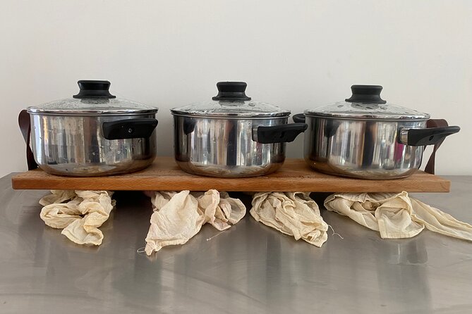 Cheese making workshop next to De Hallen, heart of Amsterdam - What happens at De Hallen and Ten Katemarkt