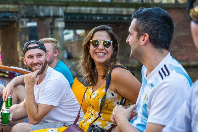 Classic Salonboat Tour in Amsterdam Including Cheese and Wine - Art, theater, and city life along the route