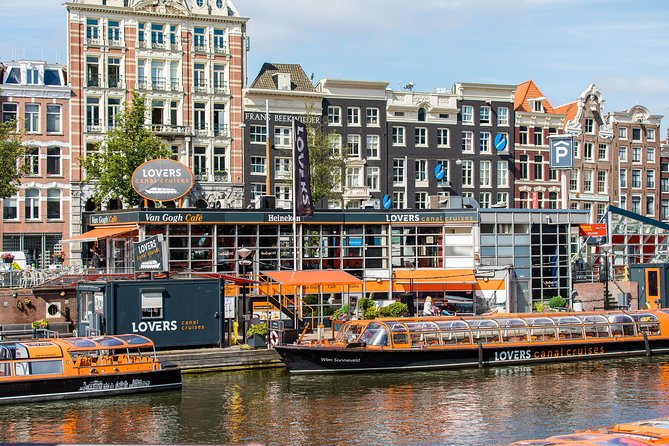 Combo Ticket: Heineken Experience Amsterdam and 1h Canal Cruise - The two locations are not next door