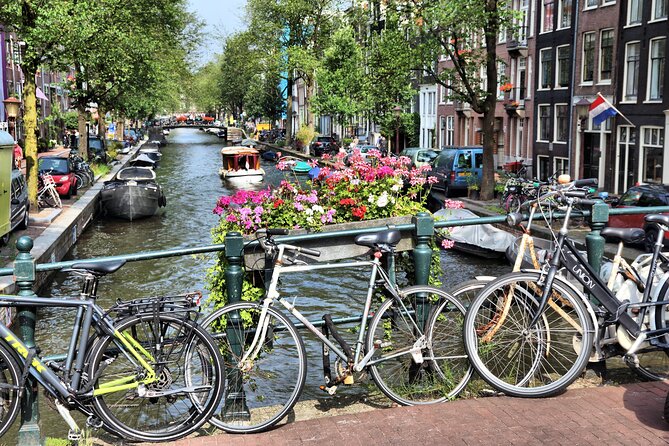 Cursed Houses of Jordaan: Self-Guided Mystery Walk in Amsterdam - The Jordaan as your mystery setting