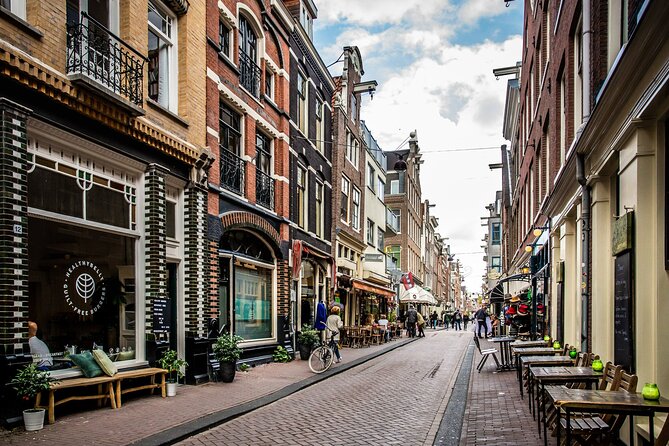 Cursed Houses of Jordaan: Self-Guided Mystery Walk in Amsterdam - Starting at Westerkerk and the Anne Frank Monument