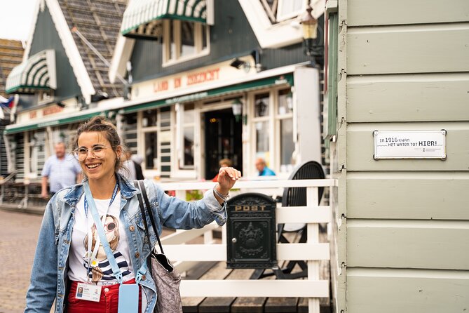 Day Trip to Zaanse Schans, Edam, Volendam and Marken from Amsterdam - The guides shape the day
