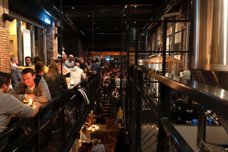 Delft: Craft Beer Tasting in Medieval Brewery with Snacks - What happens during the tasting