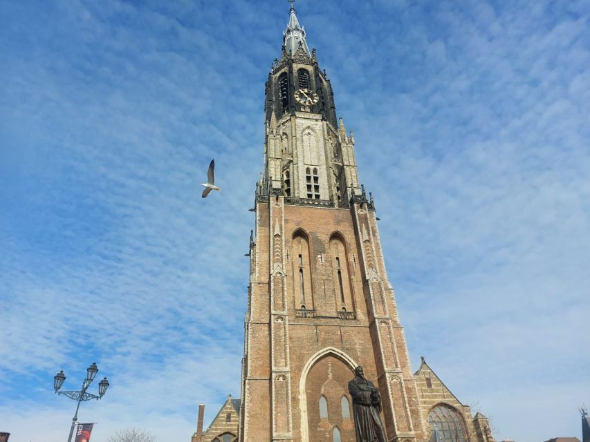 Delft: Dive into the Golden Age on a Private Walking Tour - Walking through the city of Vermeer