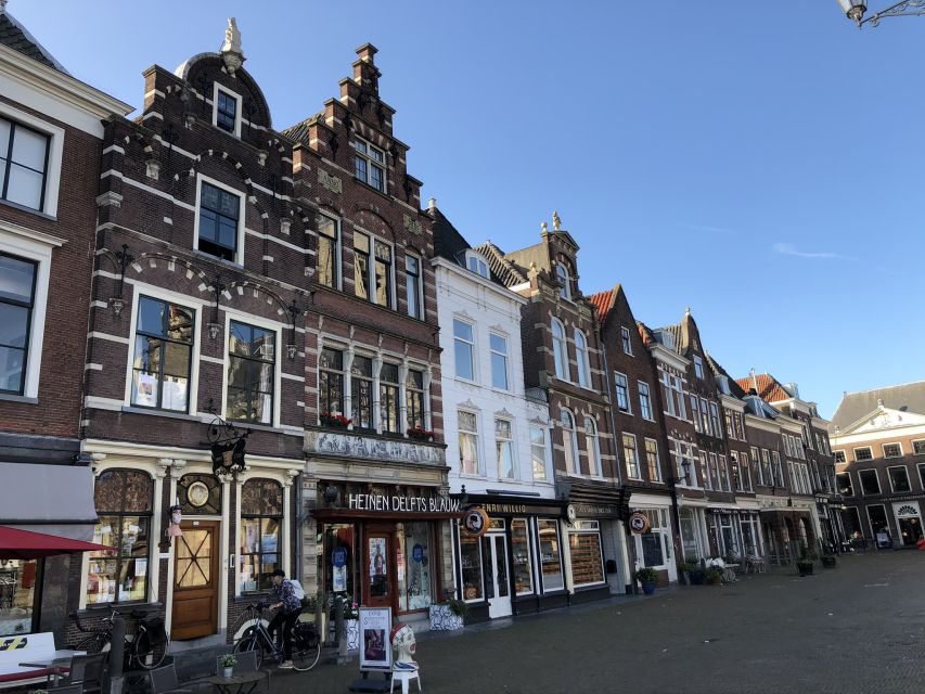 Delft: Private Historical and Cultural Guided Walking Tour - Delft Blue pottery and the craft tradition