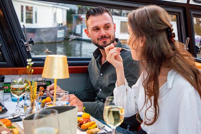 Dinner Canal Cruise Amsterdam: 4-Courses Including Drinks - What arrives at your table