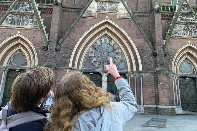 Discover Alkmaar with a self-guided Outside Escape city game tour - Waagplein and Alkmaar’s cheese center