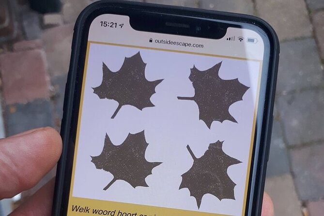 Discover Maastricht with a self-guided Outside Escape city game - Starting over Sint Servaasbrug