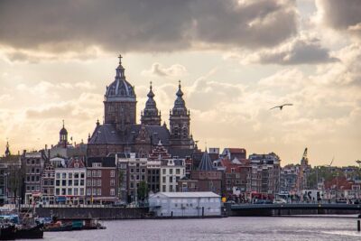 Discover the LGBT side of Amsterdam with a Local