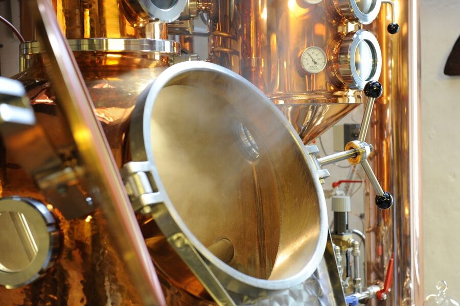 Dordrecht: Distillery Tour with Dutch Gin & Genever Tasting - Key points at a glance