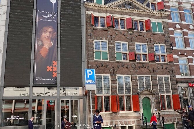 Dutch Golden Age: Private Tour of Amsterdam & Rembrandt's House - Why Amsterdam’s Golden Age works best on foot