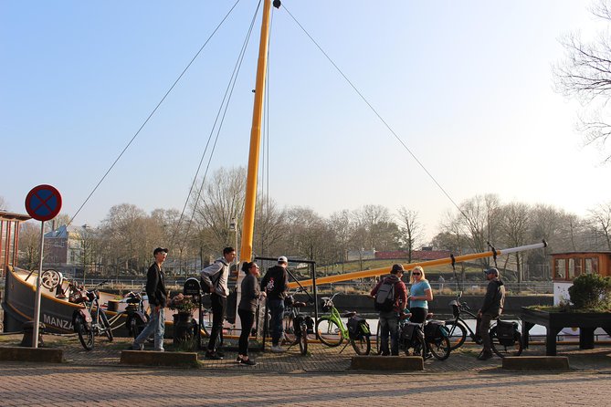 E-Bike Tour, Amsterdam's Highlights and Hidden Gems - ARTIS and Entrepotdok, if time allows