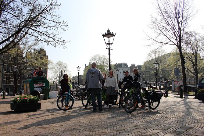E-Bike Tour, Amsterdam's Highlights and Hidden Gems - Starting at Oosterdoksstraat and easing into Amsterdam