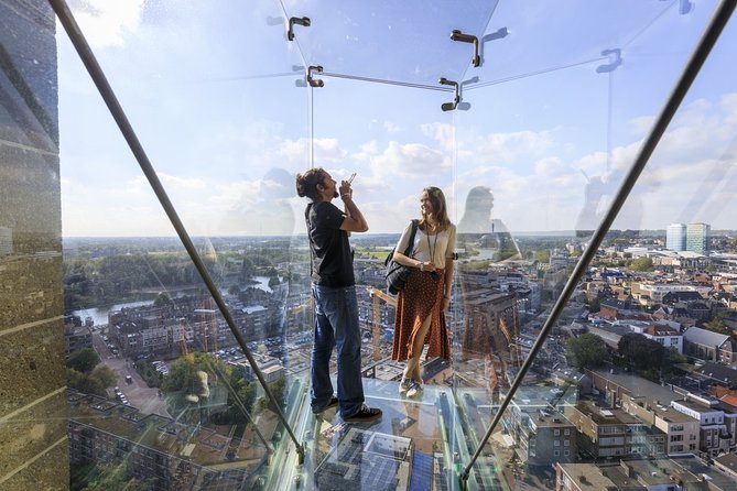 e-Scavenger hunt Arnhem: Explore the city at your own pace - Arnhem sightseeing with a little competition