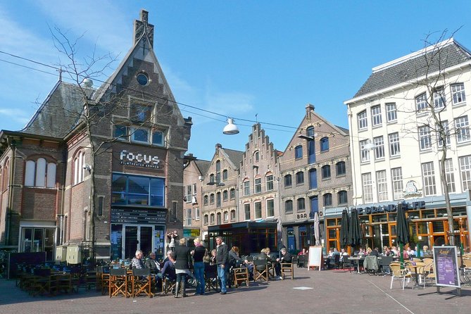 e-Scavenger hunt Arnhem: Explore the city at your own pace - Het Duivelshuis and the Historische Kelders