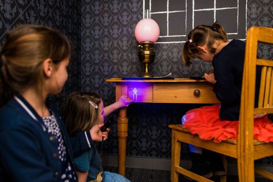 Eindhoven: Philips Museum Entry Ticket - Seeing how technology changed everyday life