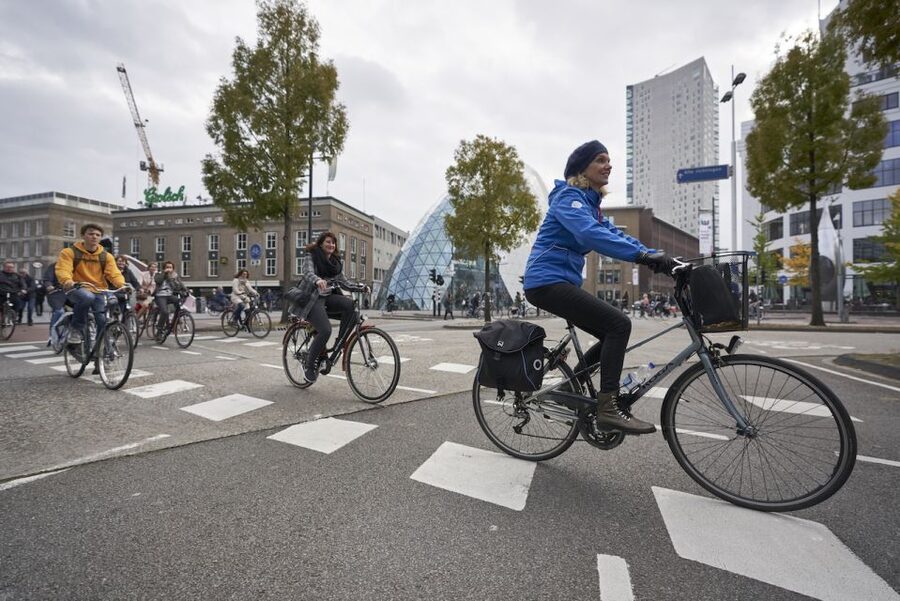 Eindhoven: Private Guide for a Bike Tour - Group size and the real value of $218