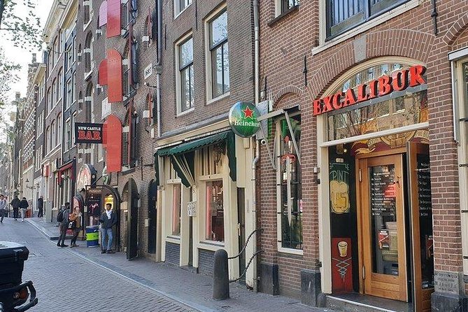 Exclusive small-group Amsterdam Red Light District tour - What the guide adds to the route