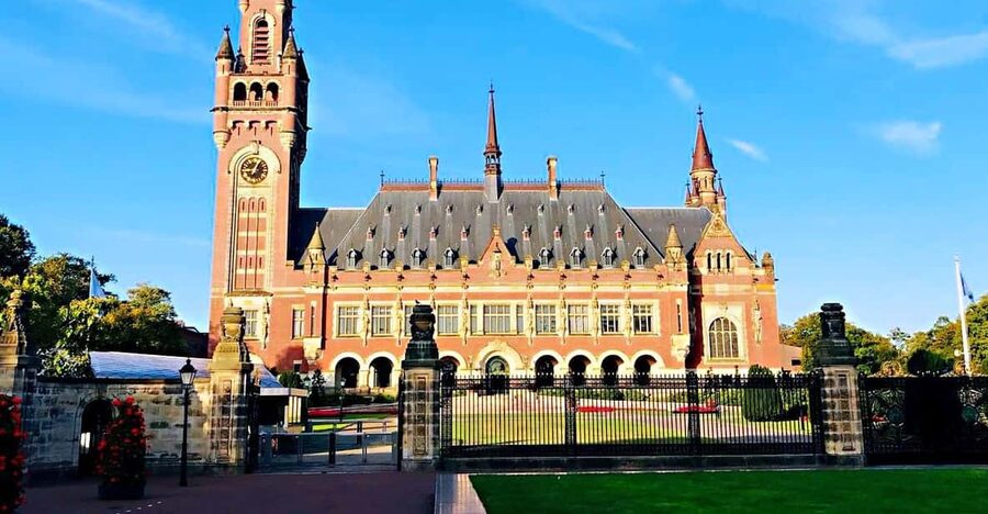 From Amsterdam: Day Tour to Rotterdam, Delft and The Hague - Why this three-city route works from Amsterdam