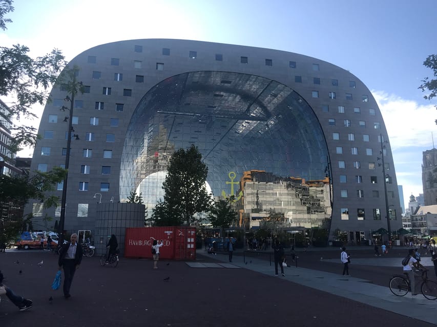 From Amsterdam: Day Tour to Rotterdam, Delft and The Hague - Guides, minivan comfort, and group size